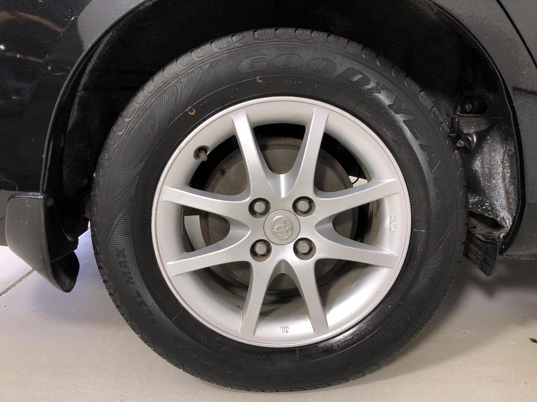 Photo '12' of Toyota Corolla