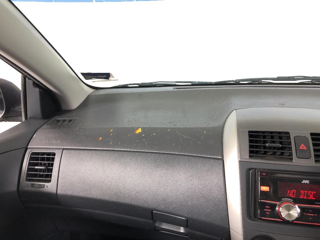 Photo '24' of Toyota Corolla