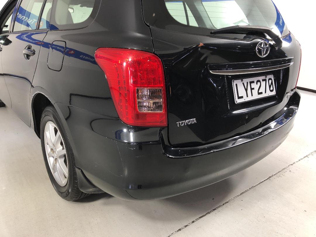 Photo '29' of Toyota Corolla