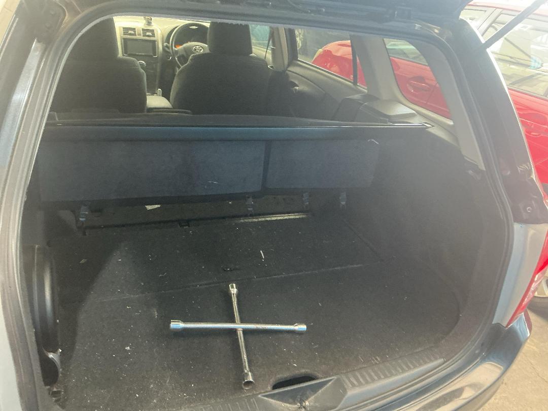 Photo '24' of Toyota Corolla Fielder Photo '24' of Toyota Corolla Fielder