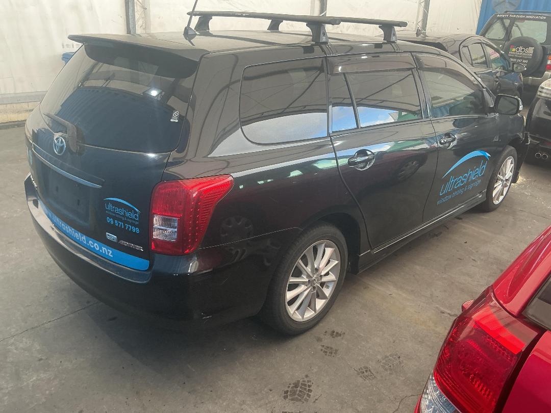 Photo '27' of Toyota Corolla Fielder Photo '27' of Toyota Corolla Fielder