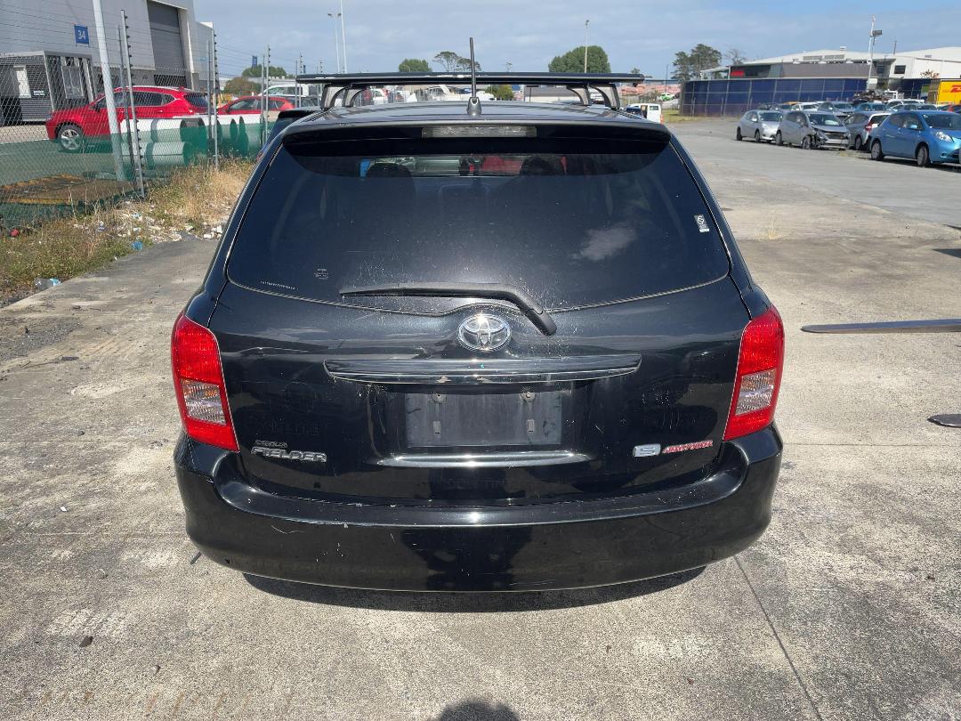 Photo '9' of Toyota Corolla Fielder Photo '9' of Toyota Corolla Fielder