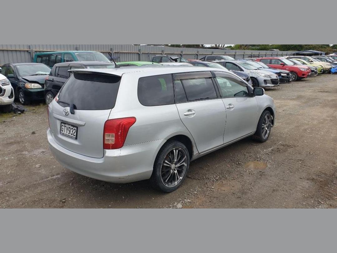 Photo '3' of Toyota Corolla FIELDER S