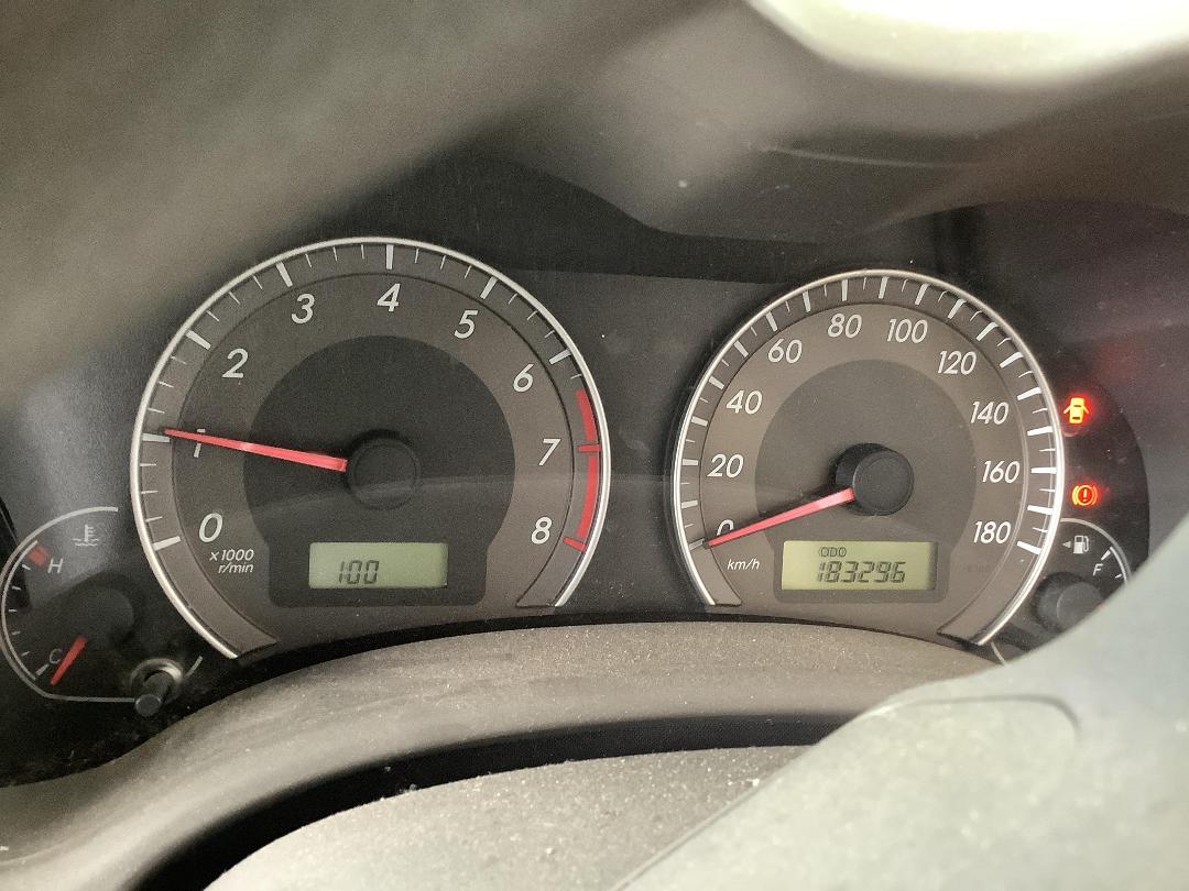 Photo '13' of Toyota Corolla