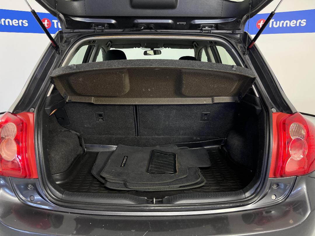 Photo '14' of Toyota Corolla Photo '14' of Toyota Corolla