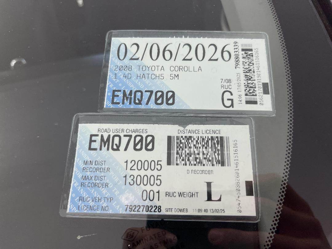 Photo '24' of Toyota Corolla Photo '24' of Toyota Corolla