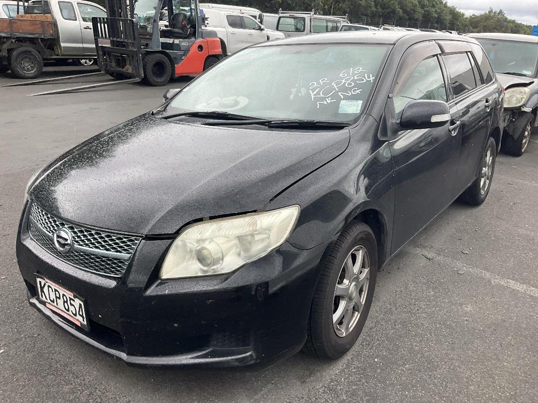 Photo '2' of Toyota Corolla Fielder Photo '2' of Toyota Corolla Fielder