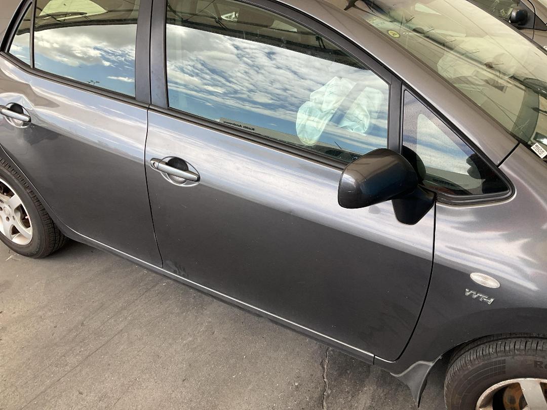 Photo '3' of Toyota Corolla GX Photo '3' of Toyota Corolla GX