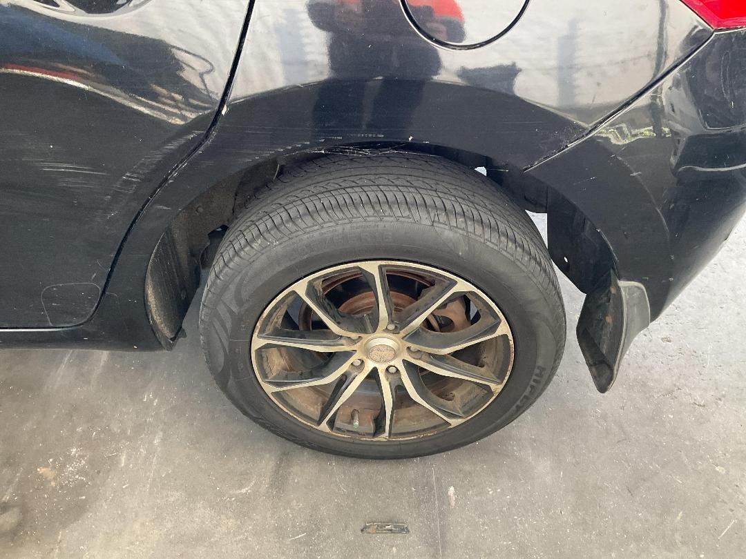 Photo '10' of Toyota Corolla GX