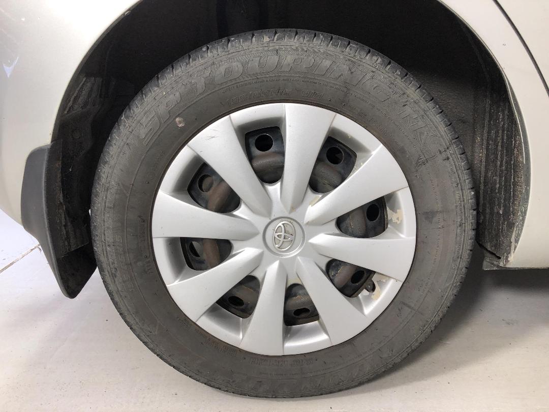 Photo '12' of Toyota Corolla Photo '12' of Toyota Corolla