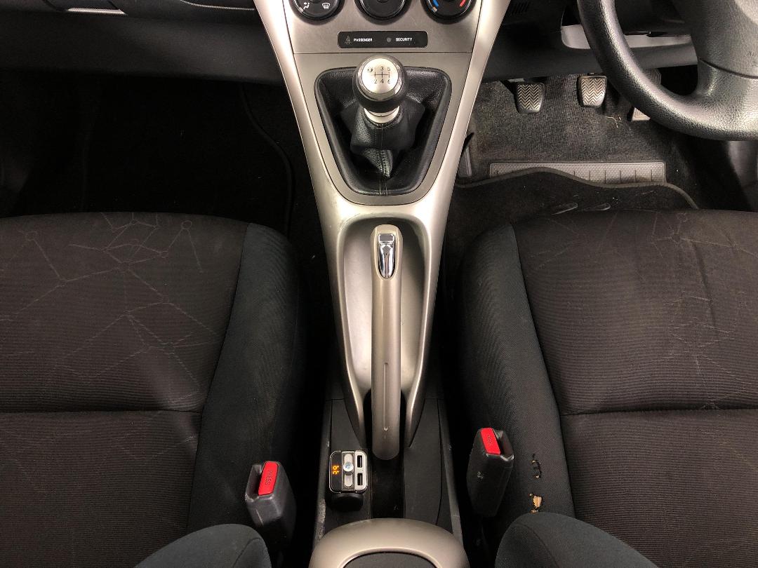 Photo '18' of Toyota Corolla Photo '18' of Toyota Corolla