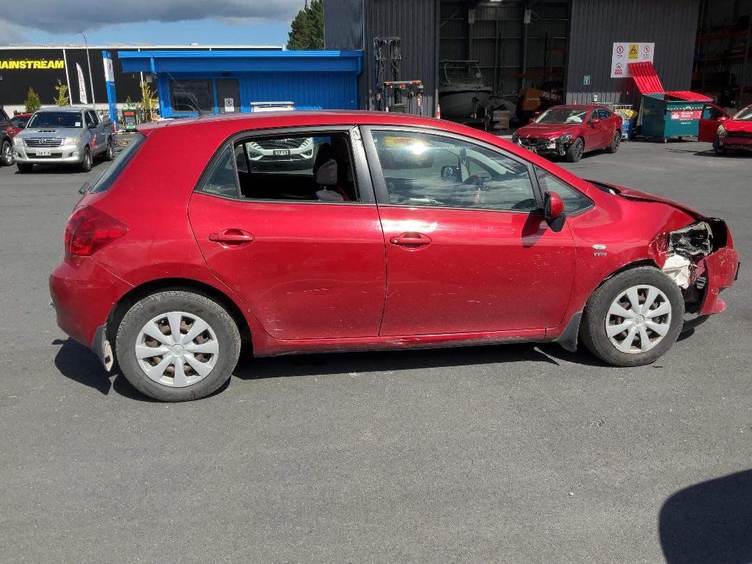 Photo '8' of Toyota Corolla GX