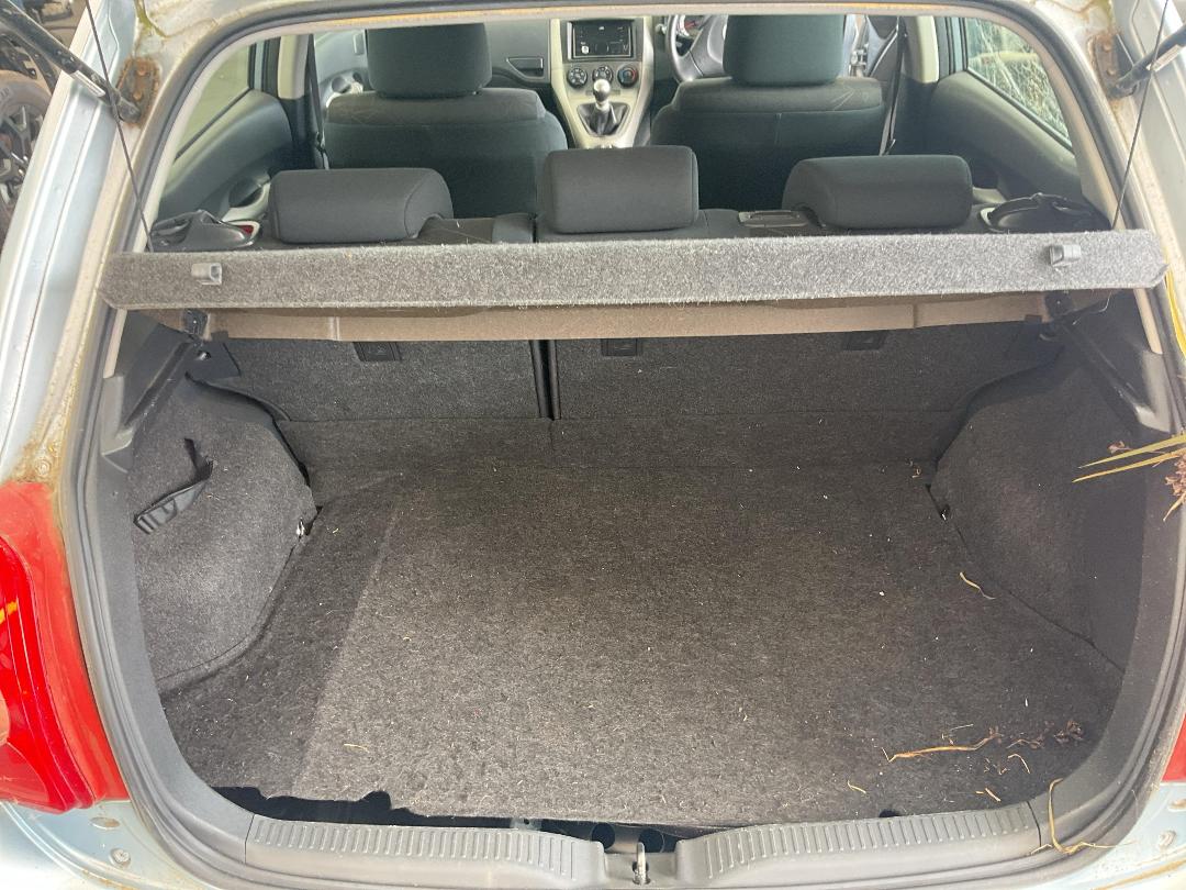 Photo '24' of Toyota Corolla GX