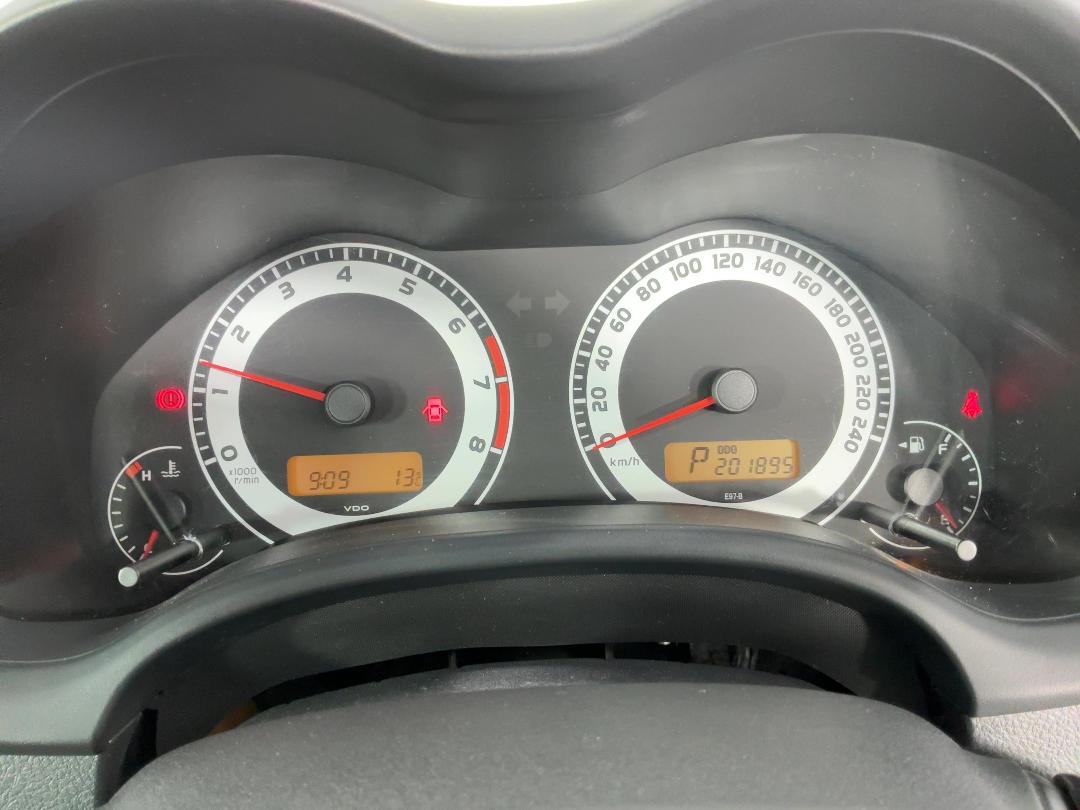 Photo '21' of Toyota Corolla Photo '21' of Toyota Corolla