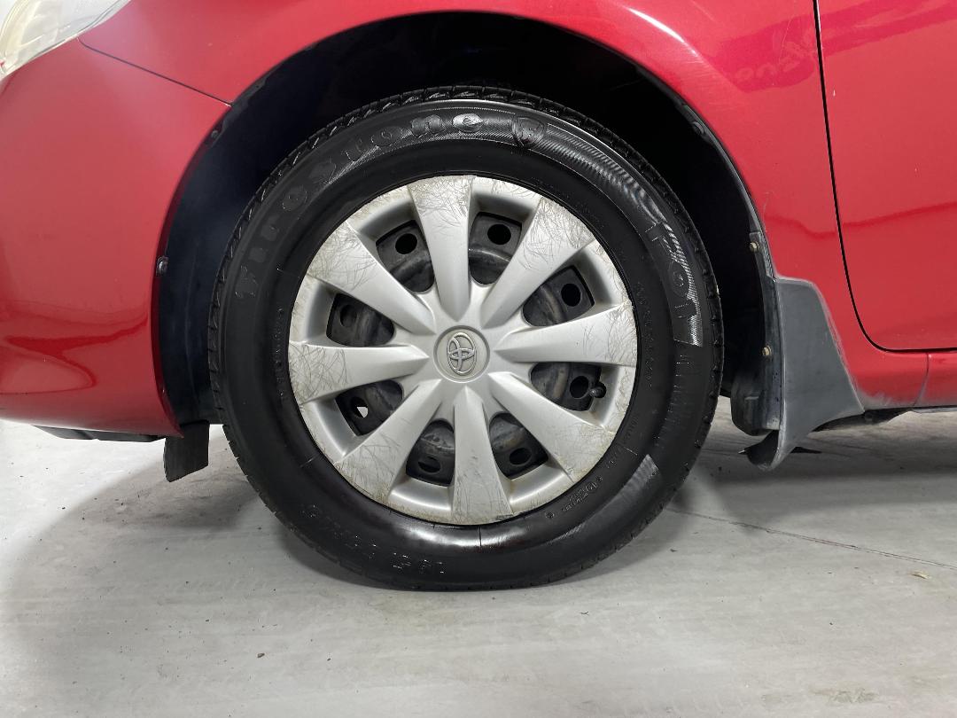 Photo '10' of Toyota Corolla