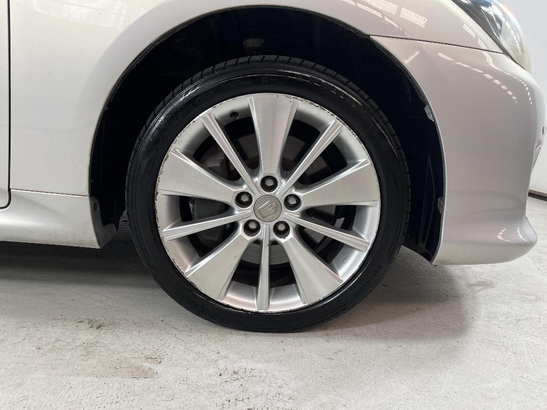 Photo '9' of Toyota Crown