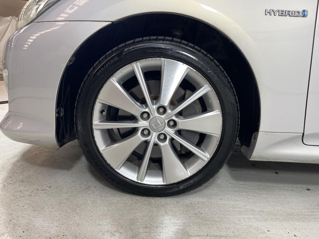 Photo '10' of Toyota Crown