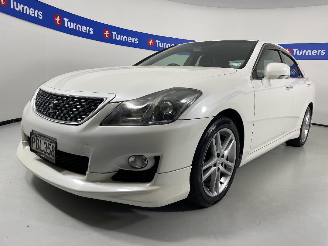 Photo '4' of Toyota Crown