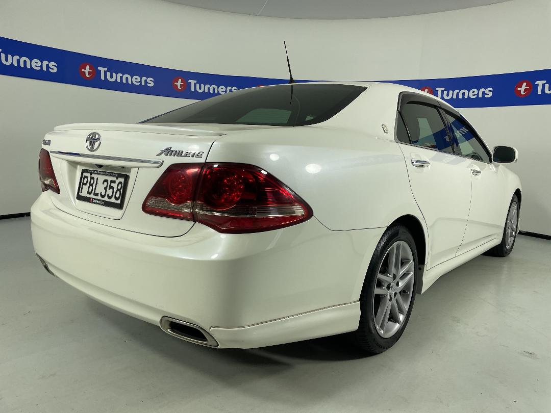 Photo '7' of Toyota Crown