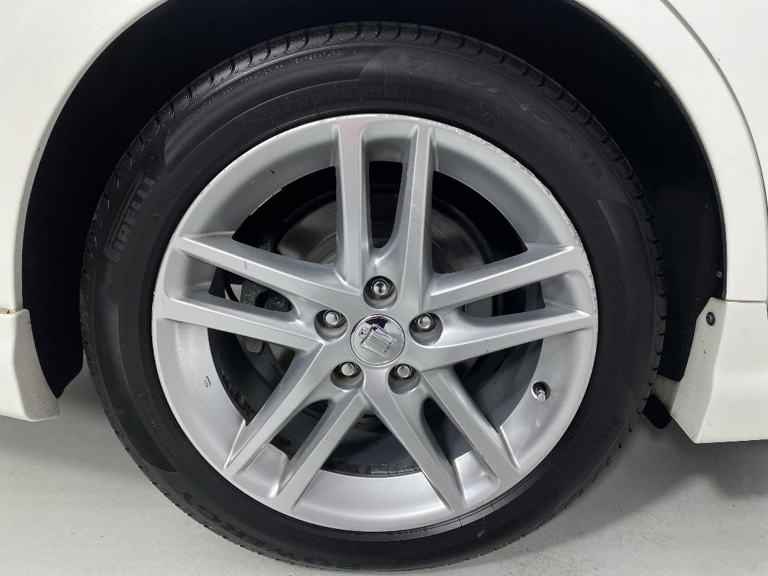 Photo '12' of Toyota Crown