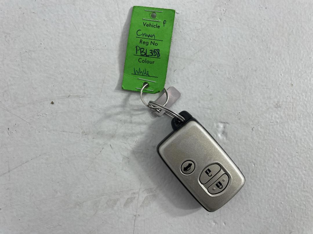 Photo '22' of Toyota Crown