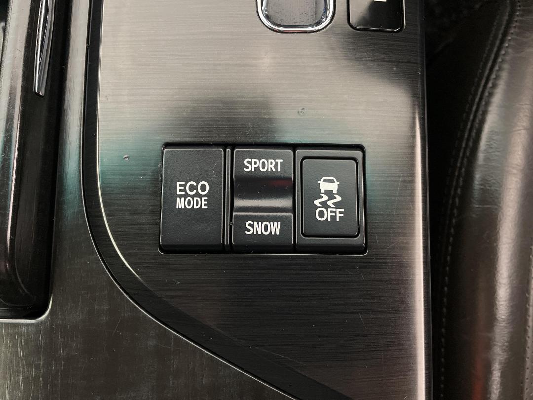 Photo '23' of Toyota Crown