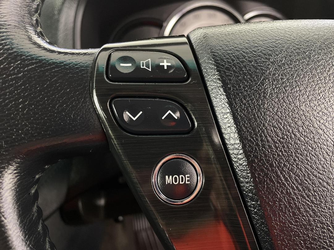 Photo '28' of Toyota Crown