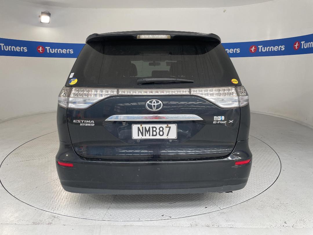 Photo '9' of Toyota Estima E-Four X Hybrid Photo '9' of Toyota Estima E-Four X Hybrid