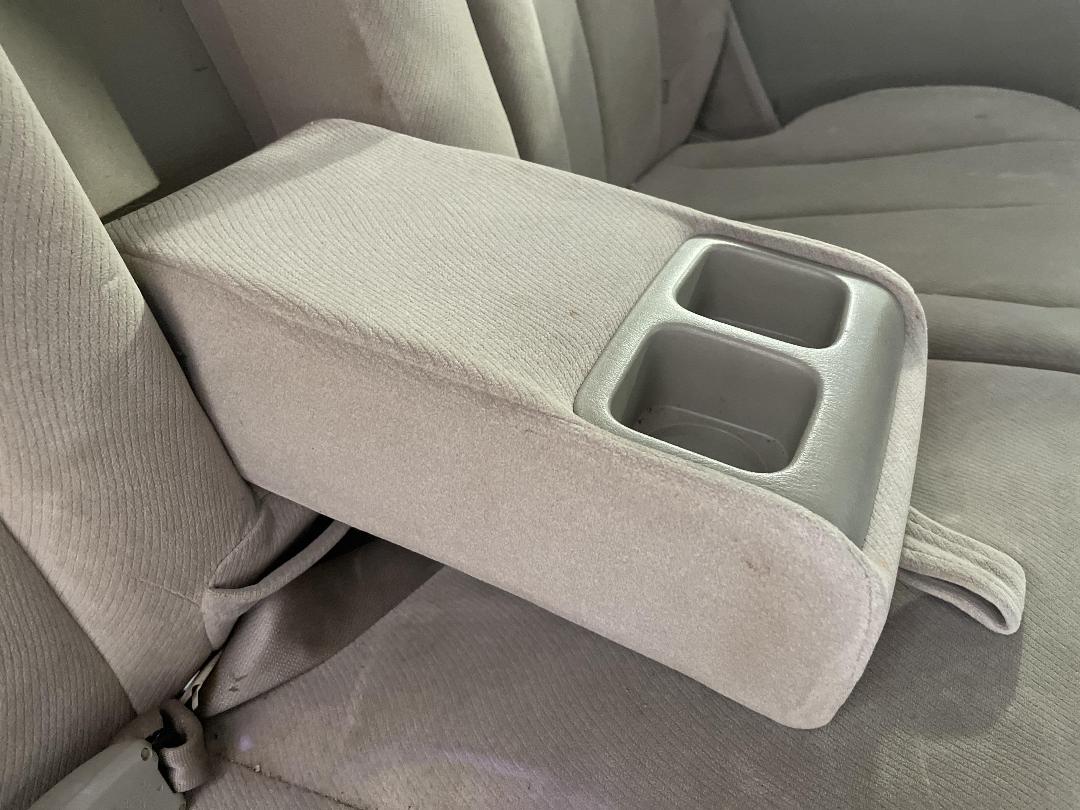 Photo '21' of Toyota Estima E-Four X Hybrid Photo '21' of Toyota Estima E-Four X Hybrid