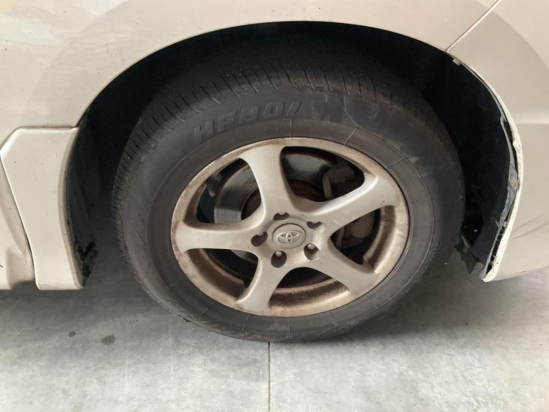 Photo '10' of Toyota Estima Aeras Photo '10' of Toyota Estima Aeras