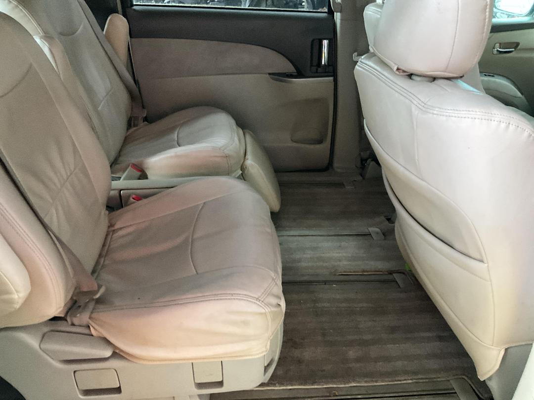 Photo '14' of Toyota Estima Aeras Photo '14' of Toyota Estima Aeras