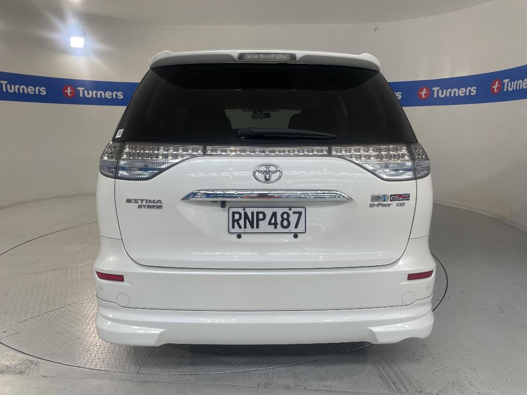 Photo '6' of Toyota Estima Photo '6' of Toyota Estima