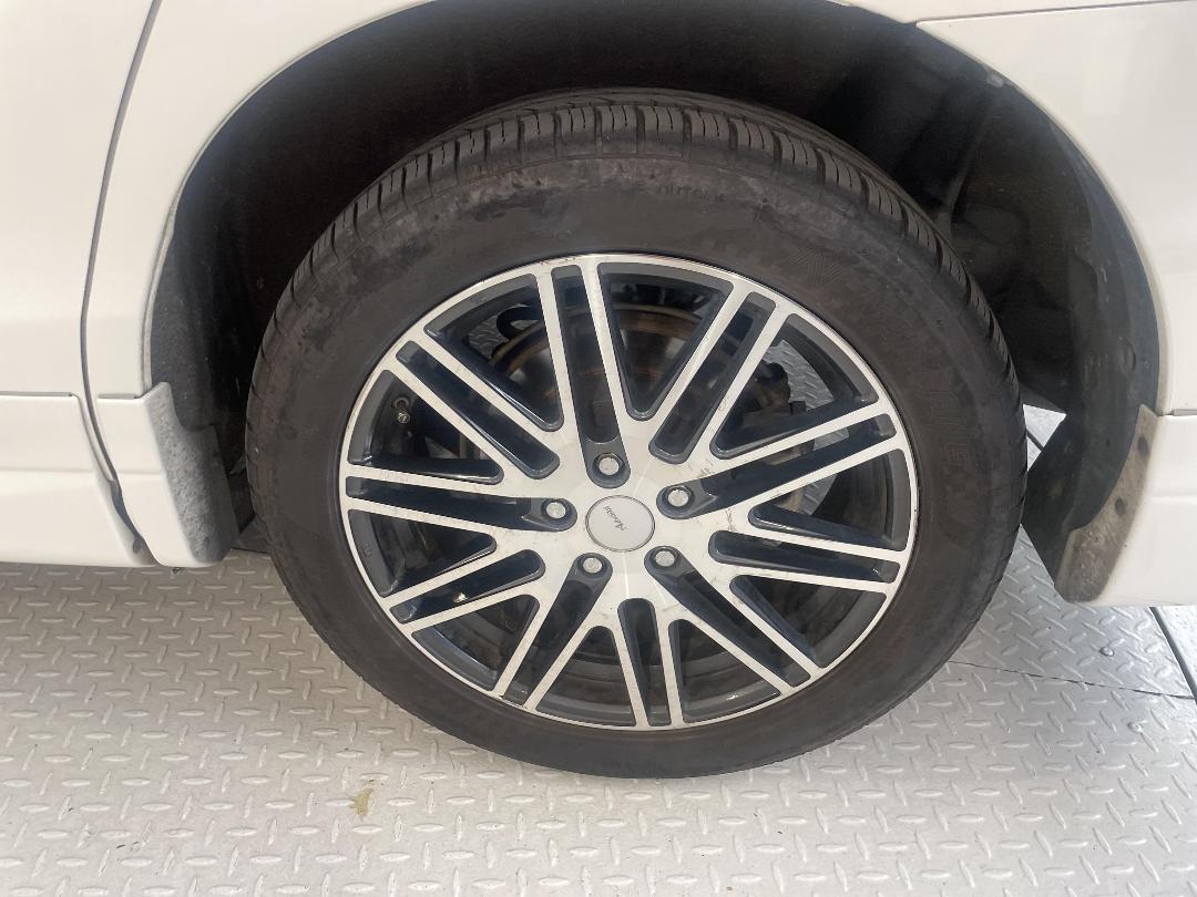 Photo '11' of Toyota Estima Photo '11' of Toyota Estima