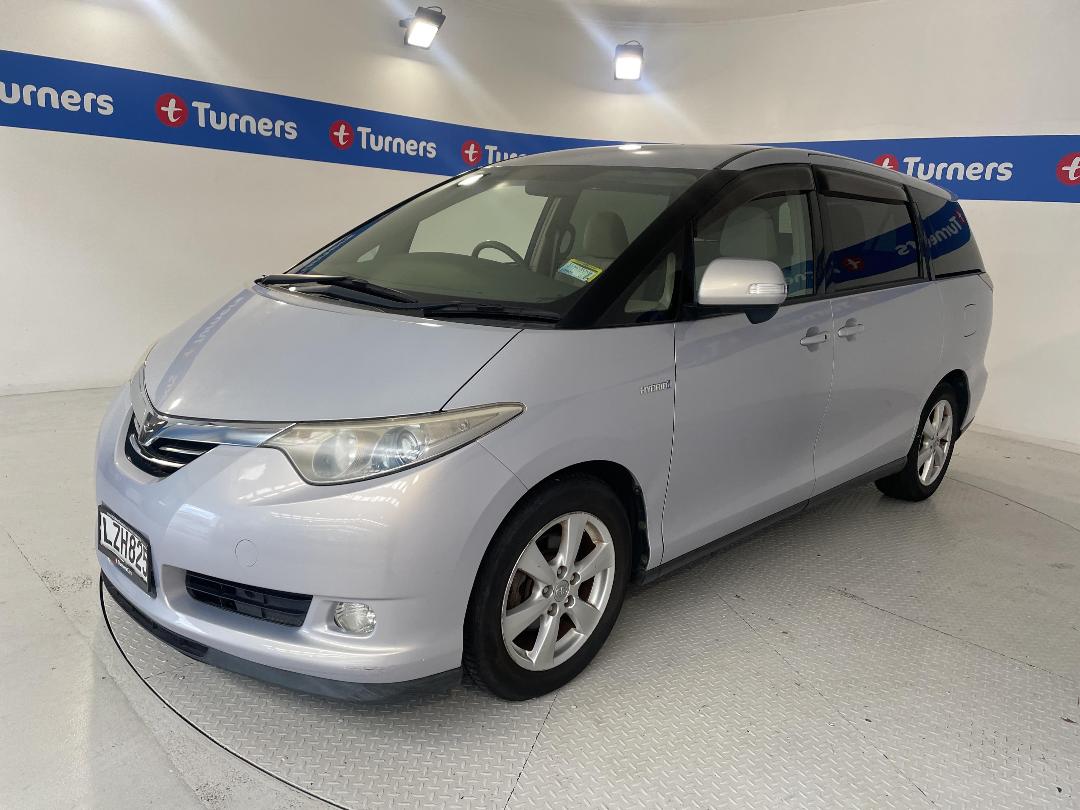 Photo '4' of Toyota Estima