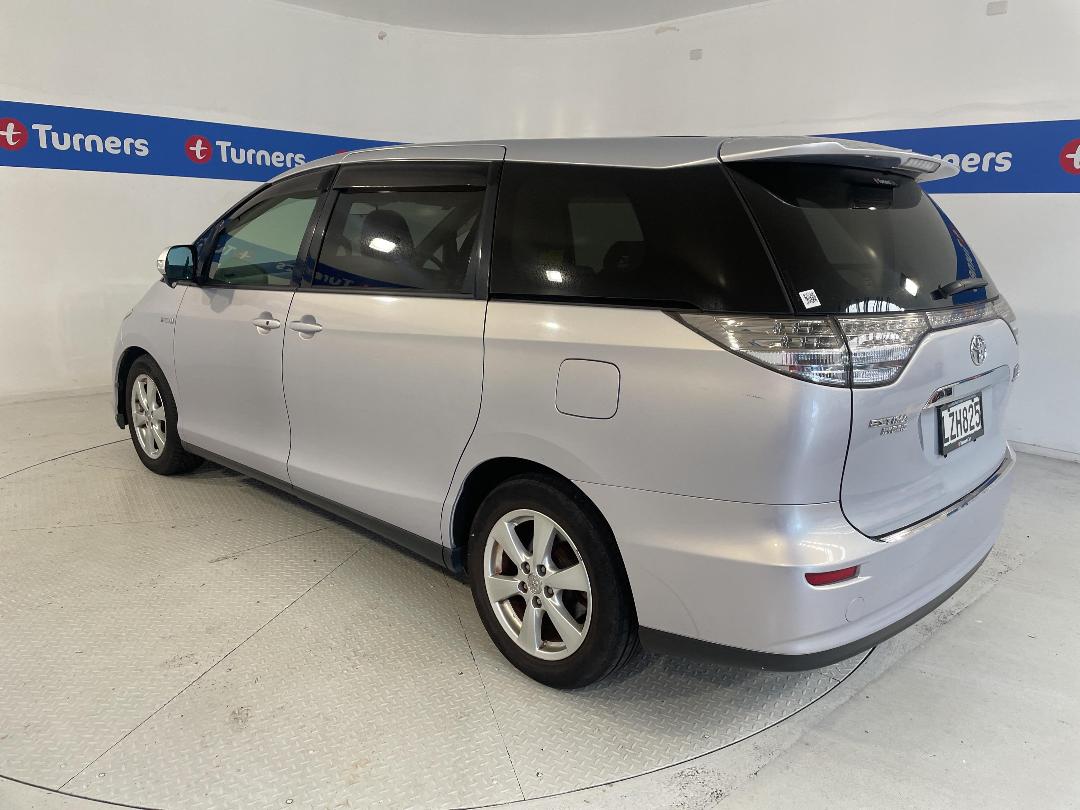 Photo '5' of Toyota Estima