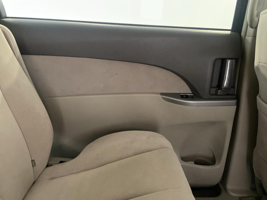 Photo '19' of Toyota Estima