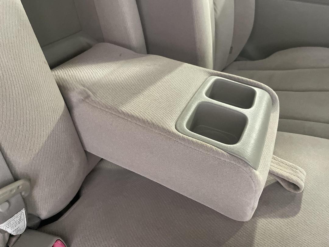 Photo '23' of Toyota Estima