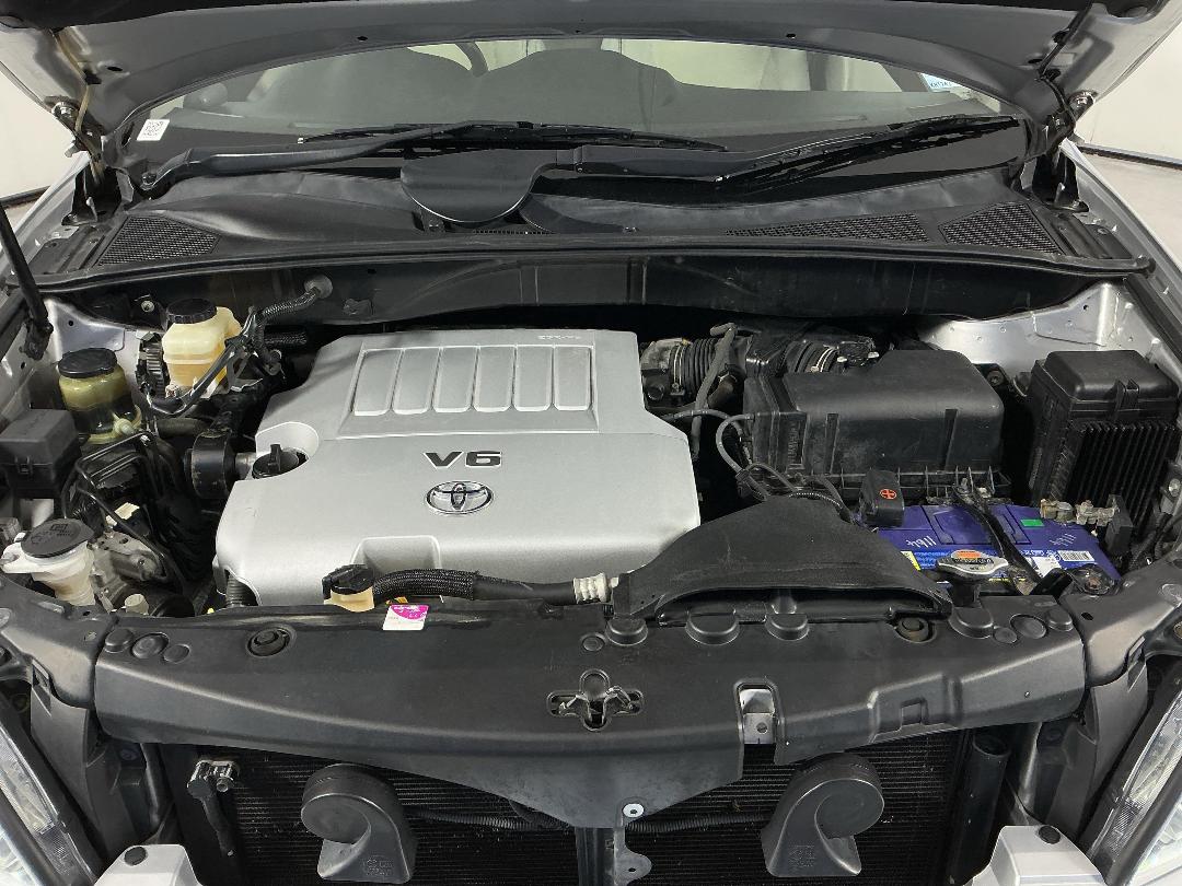 Photo '13' of Toyota Harrier