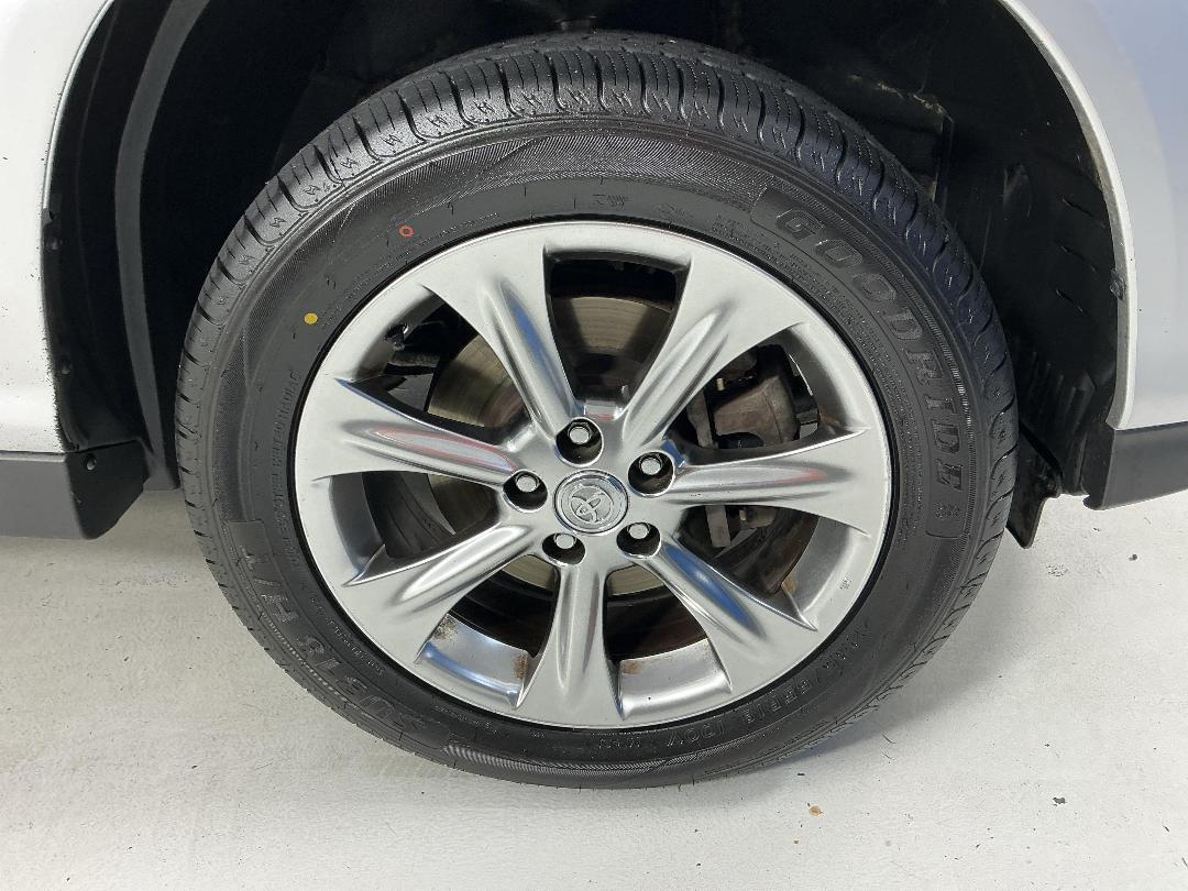 Photo '9' of Toyota Harrier