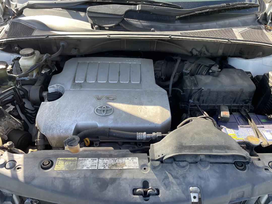 Photo '4' of Toyota Harrier 350G