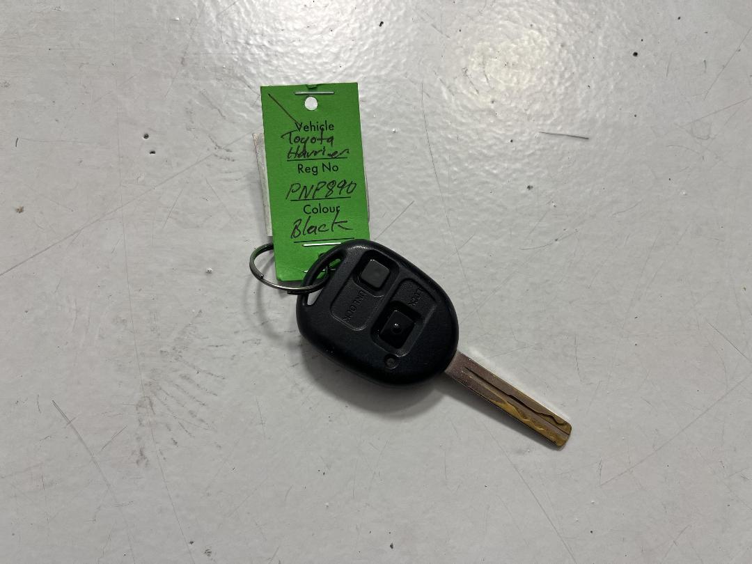 Photo '22' of Toyota Harrier