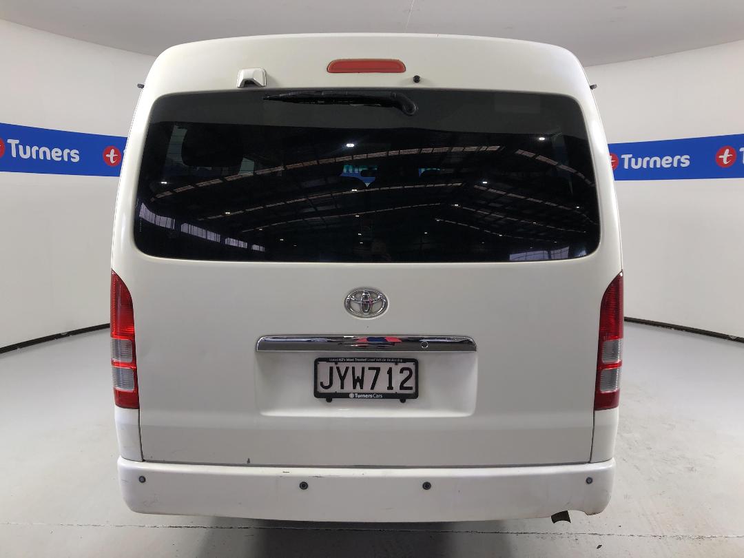 Photo '6' of Toyota Hiace