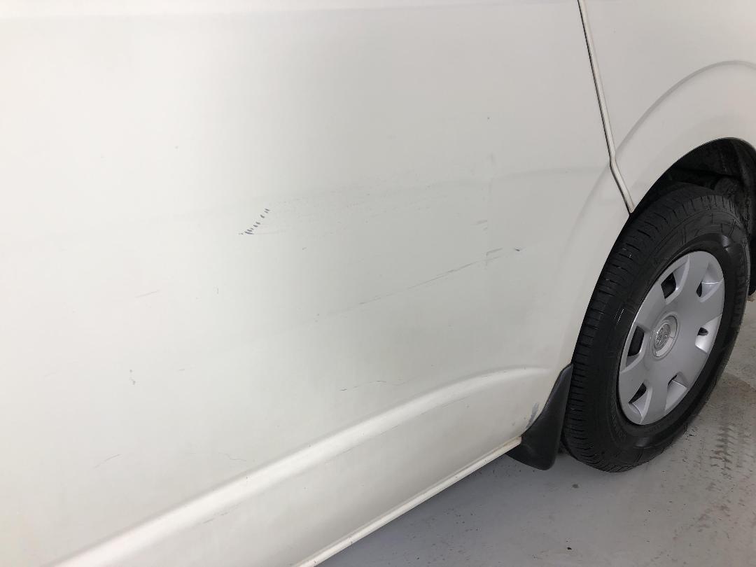 Photo '25' of Toyota Hiace