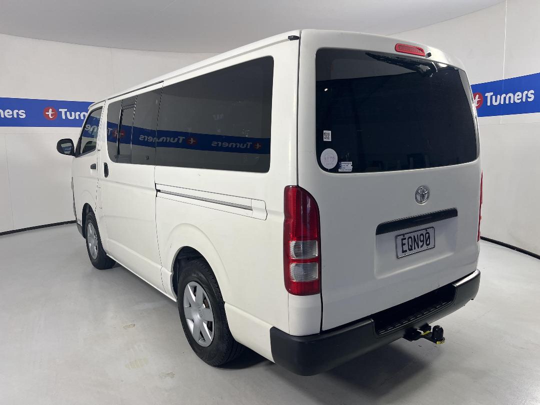 Photo '5' of Toyota Hiace