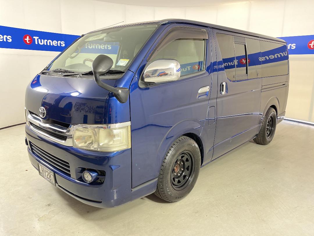 Photo '4' of Toyota Hiace Photo '4' of Toyota Hiace