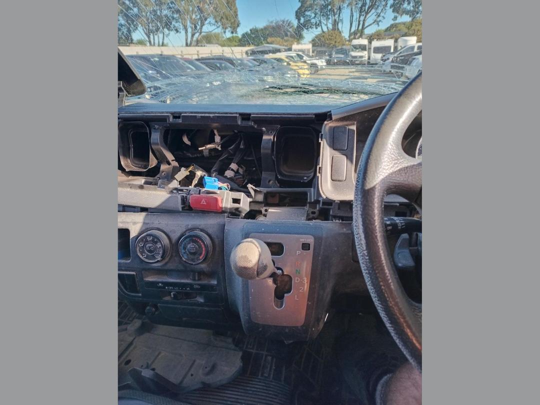 Photo '8' of Toyota Hiace Photo '8' of Toyota Hiace