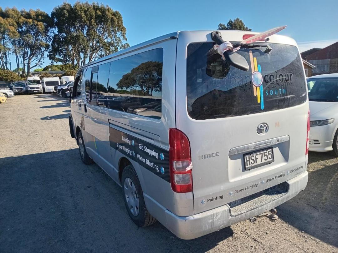 Photo '12' of Toyota Hiace Photo '12' of Toyota Hiace