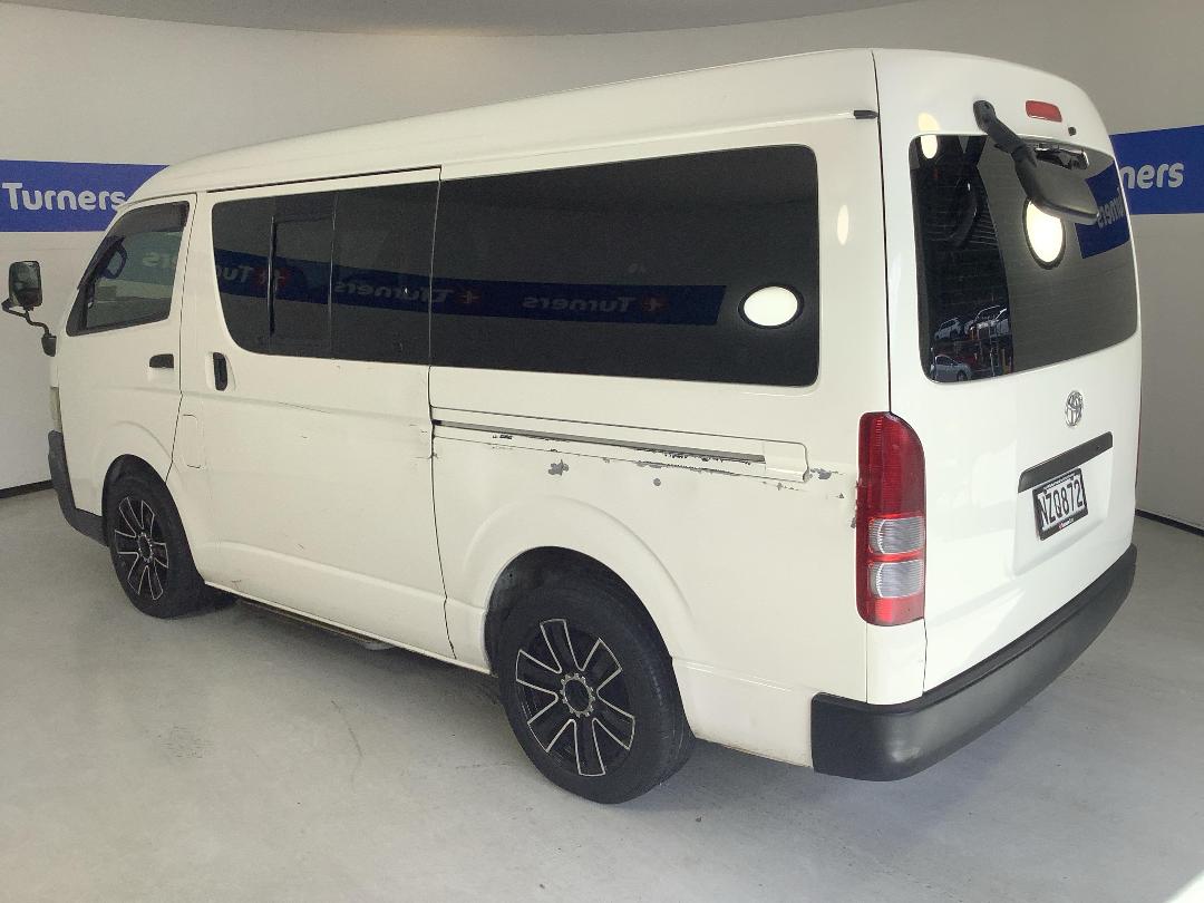 Photo '5' of Toyota Hiace