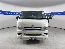 Thumbnail '2' of Toyota Hiace