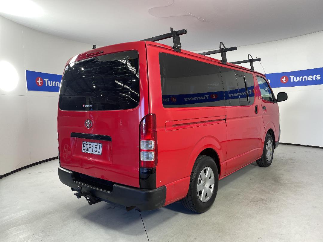 Photo '7' of Toyota Hiace Photo '7' of Toyota Hiace